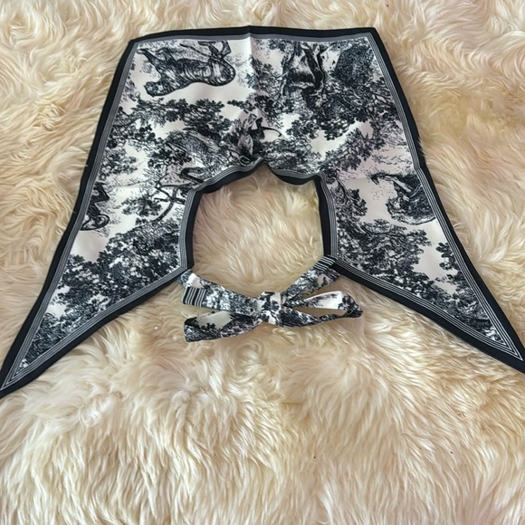 Navy and Cream Toile Print Dickey Collar with Bow Tie Closure - Picture 3 of 13